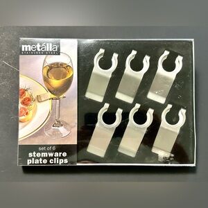 Metalla Stainless Steel Stemware Plate Clips Set 6 NIB